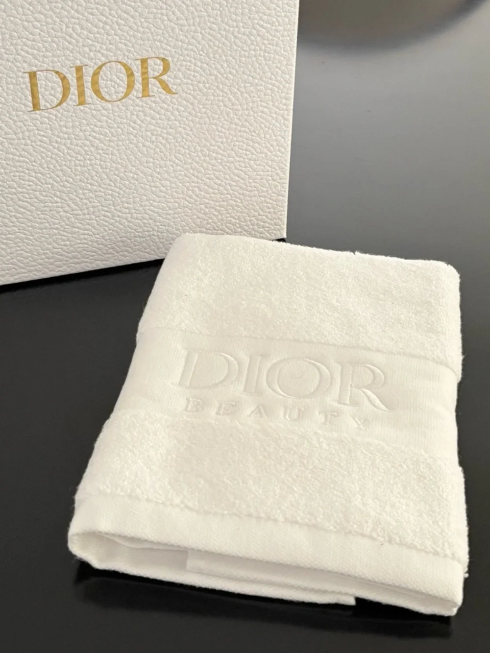 DIOR White Face Towel